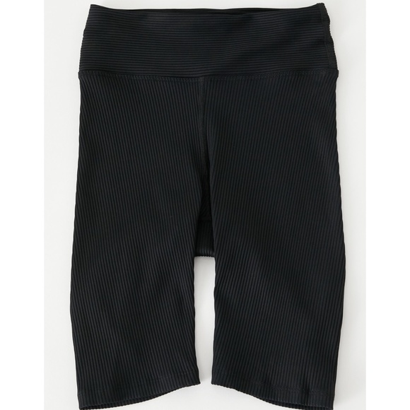 *NEW* RIBBED HIGH-WAISTED BIKE SHORT - Picture 2 of 6